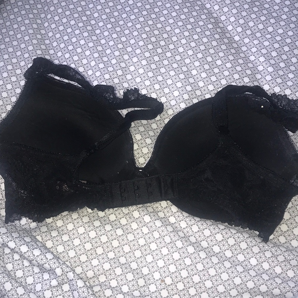 VICTORIAS SECRET PUSH UP BRA - Picture 2 of 3